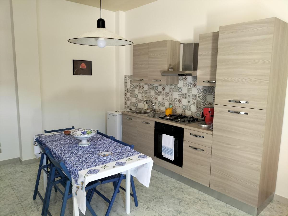 Tuttifrutti Holiday Acireale Exterior photo
